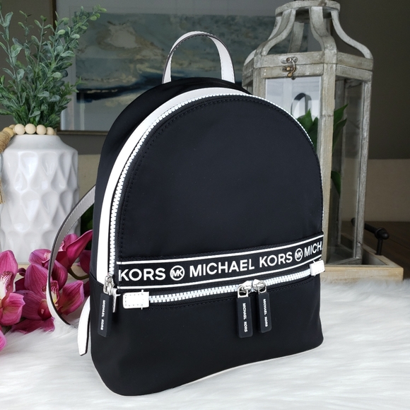 🌺NWT Michael Kors MD Kenly Sport backpack black - Picture 3 of 8
